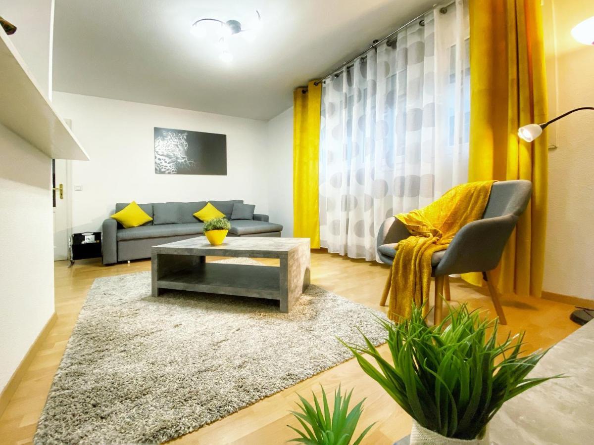Centre Ville Au Calme , Parking Prive Interieur Car Et Bike Saverne Luaran gambar